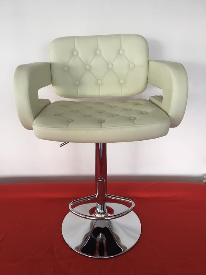SGABELLO SCHIC BIANCO 2