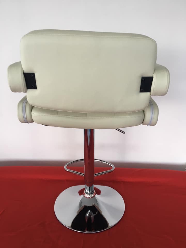 SGABELLO SCHIC BIANCO 3